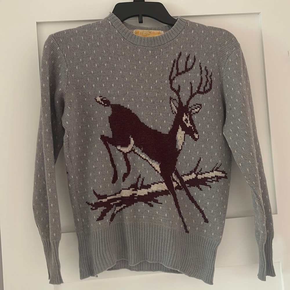 True vintage 1940s novelty ski sweater deer